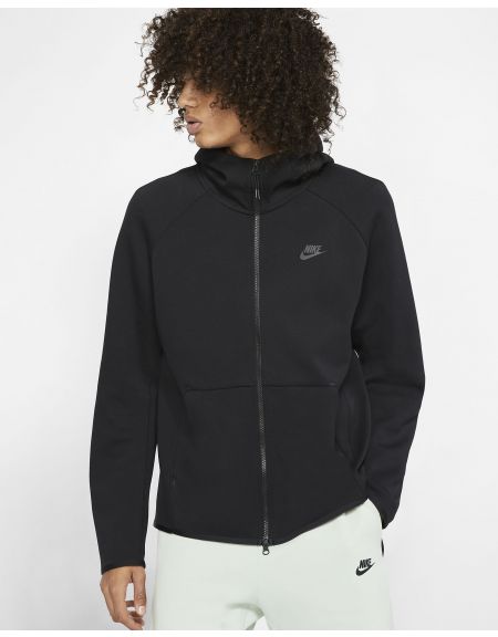 Campera Nike Sportswear Tech Fleece (928483010)