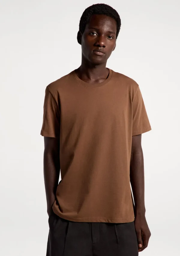 REMERA BASICA ALGODON CABALLERO MARRON HERING