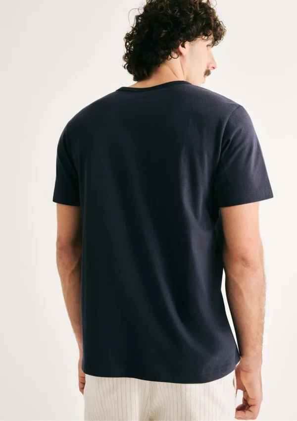 0299AX7EN-03 REMERA BASICA CABALLERO AZUL MARINO HERING