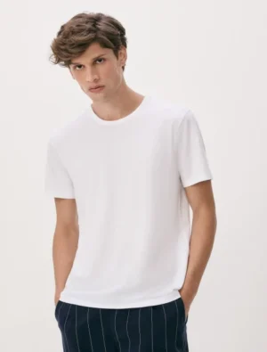 0299N0A00S-01 REMERA BASICA CABALLERO BLANCO HERING