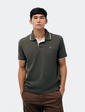 REMERA POLO VERDE MUSGO HERING